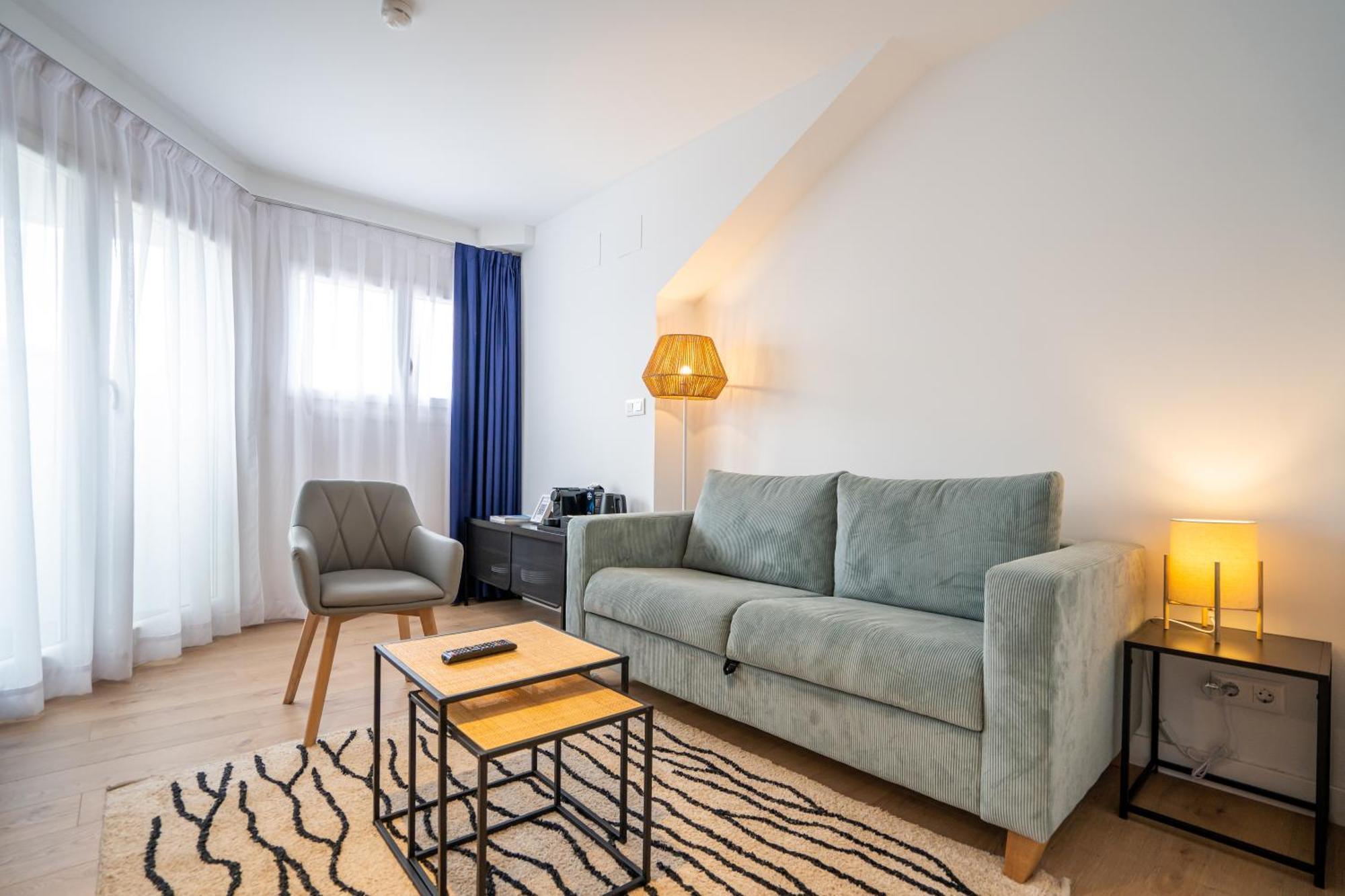 Abba Apartments Playa De Gros San Sebastian Exterior photo
