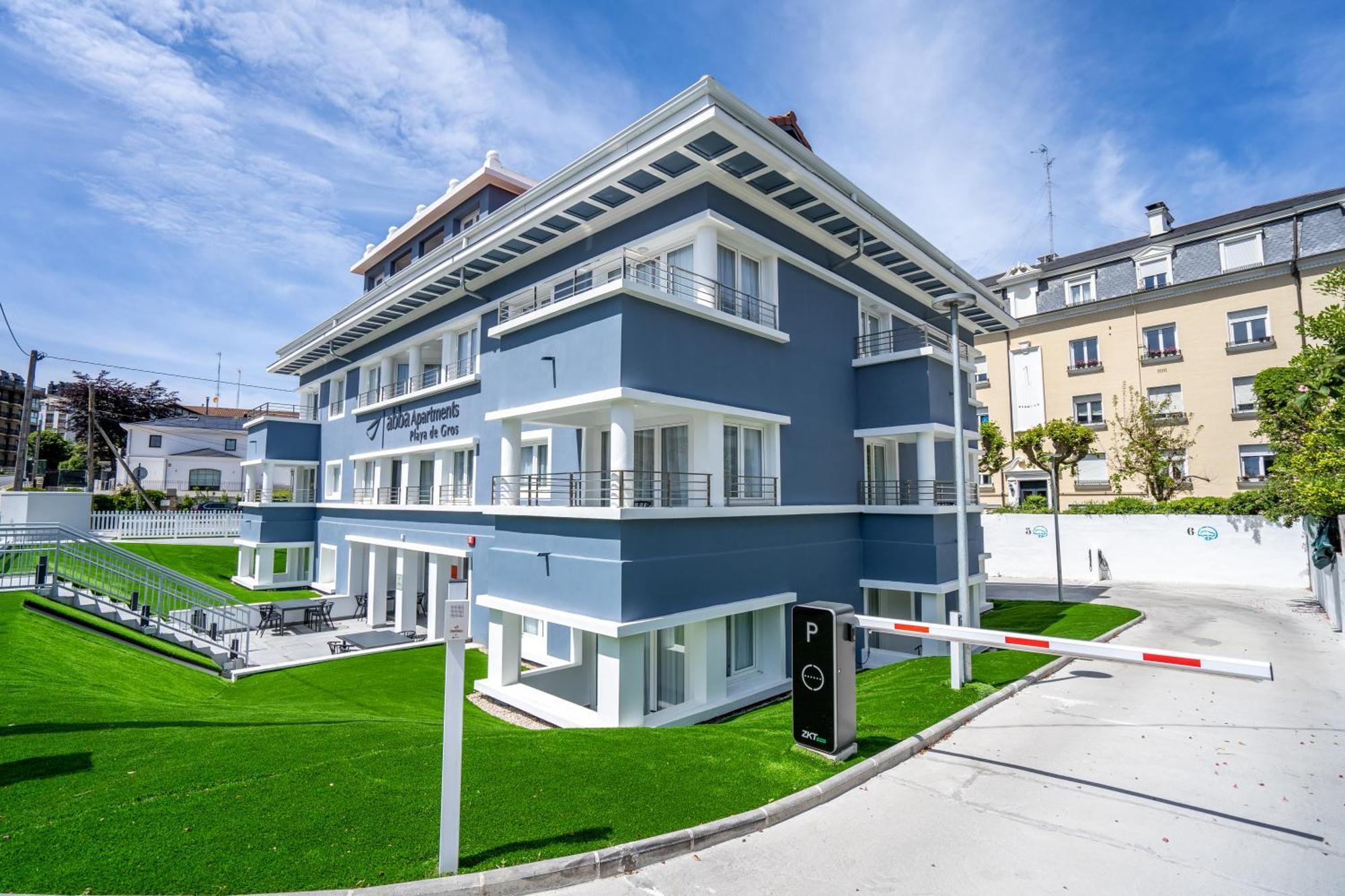 Abba Apartments Playa De Gros San Sebastian Exterior photo