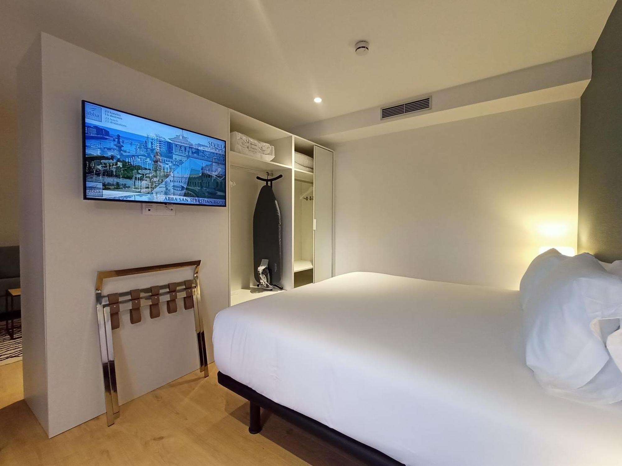 Abba Apartments Playa De Gros San Sebastian Exterior photo
