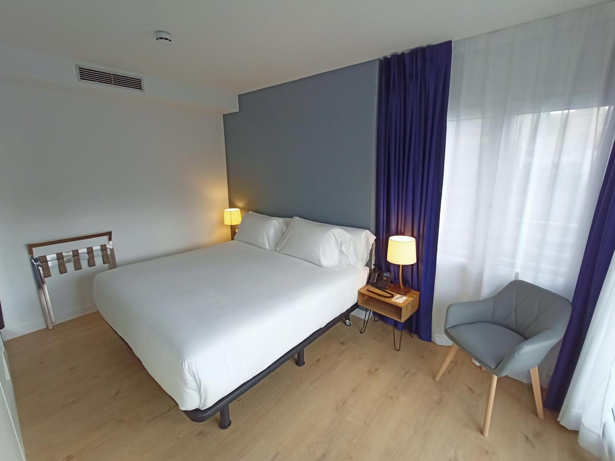 Abba Apartments Playa De Gros San Sebastian Exterior photo